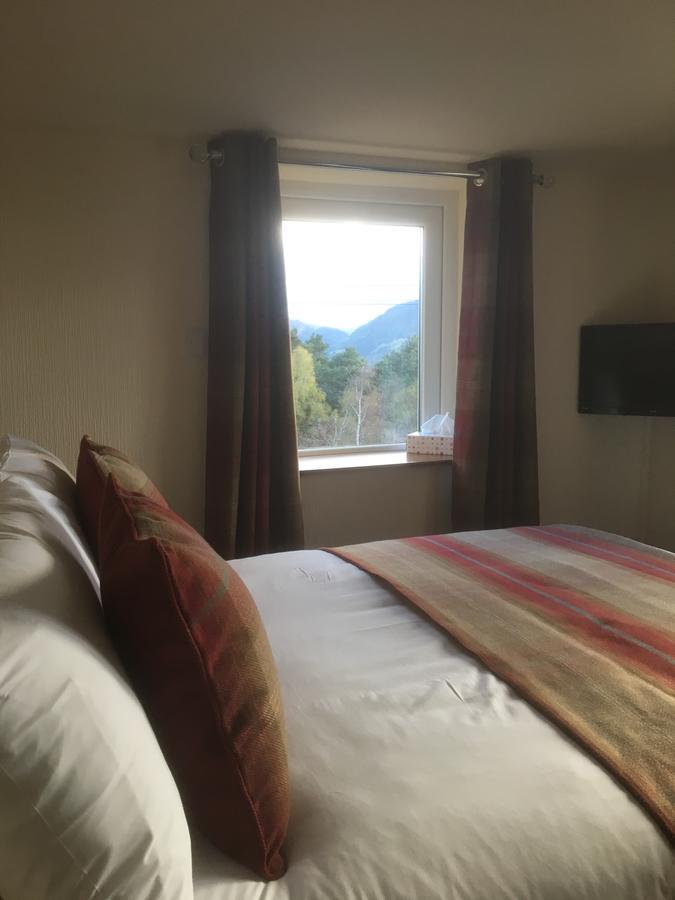The Wee Dram Hotel Foyers Buitenkant foto